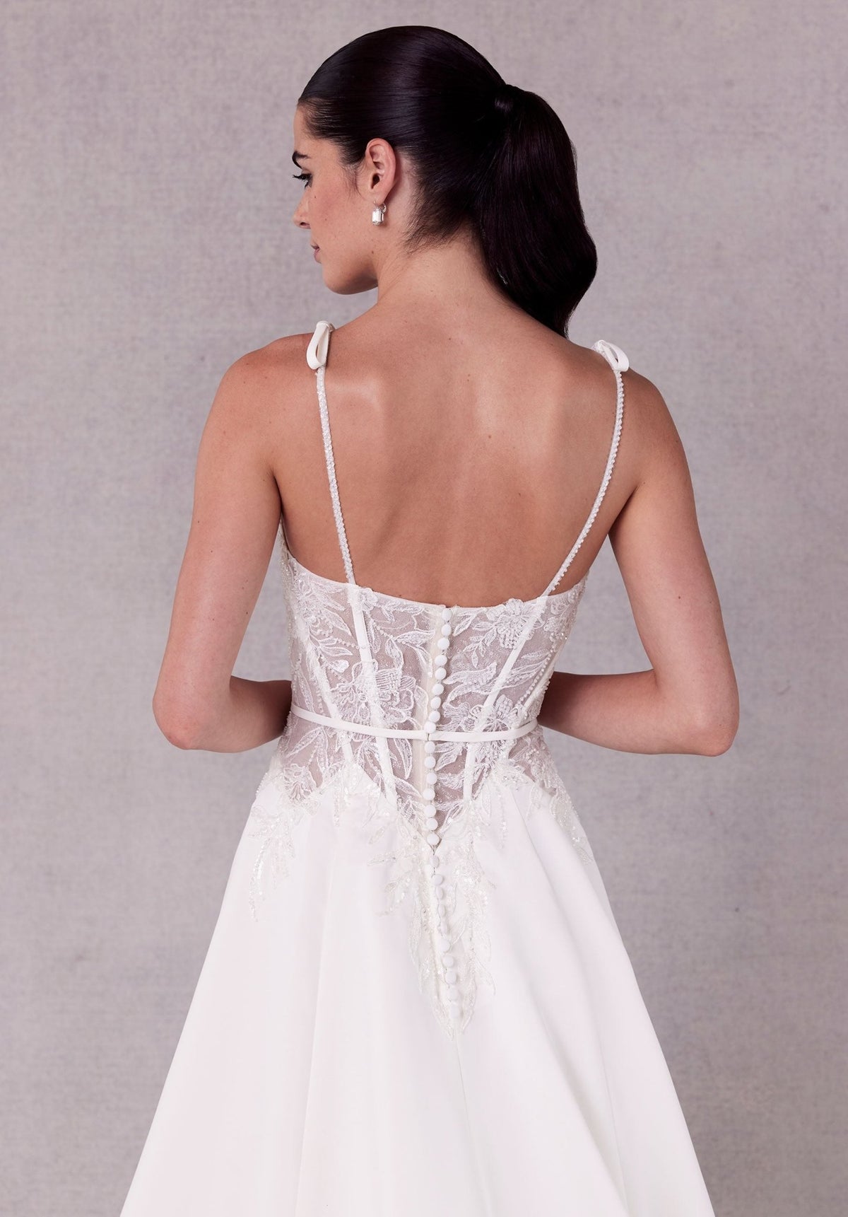 Stella Wedding Dress - Silhouette Dresses