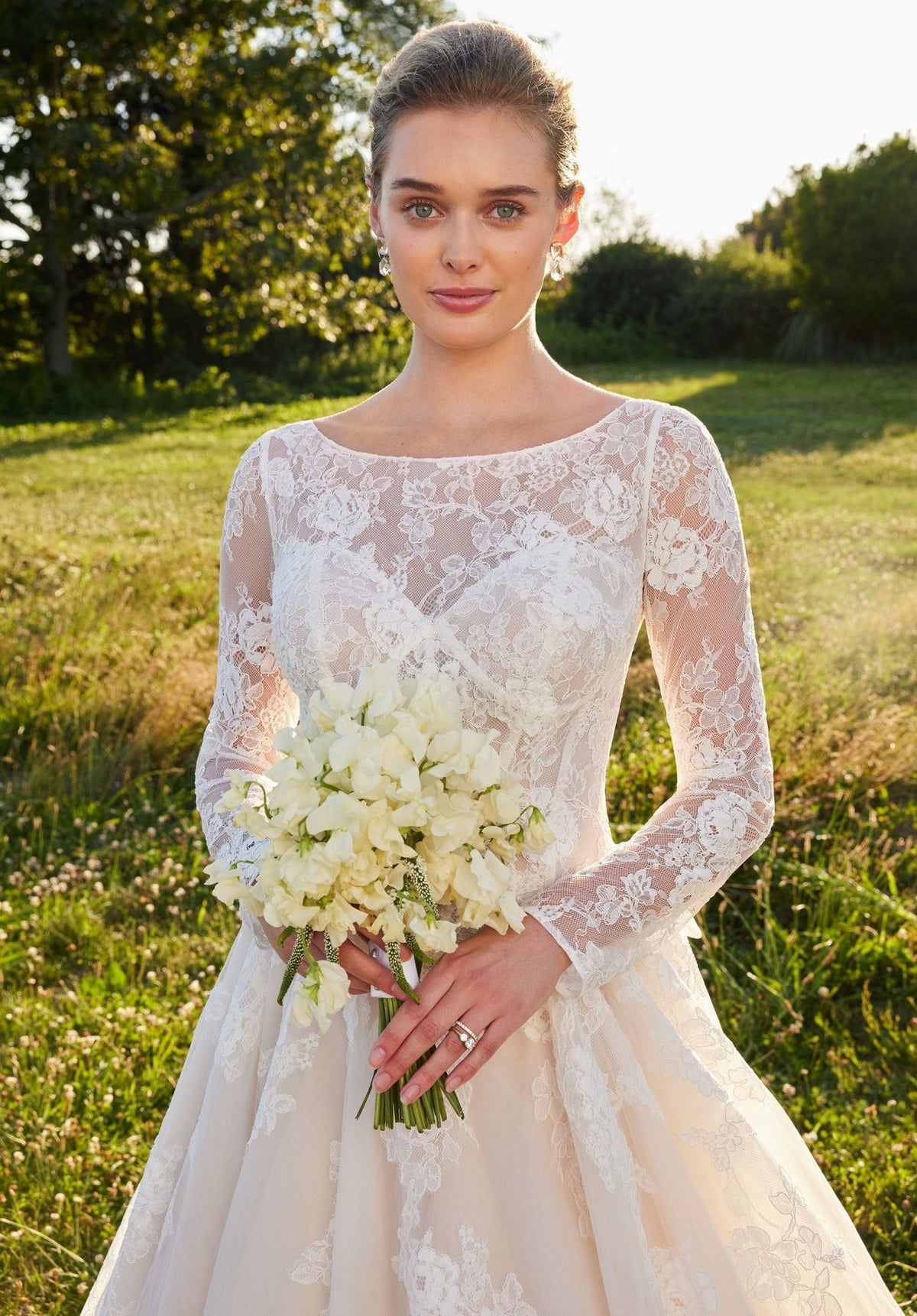 Stelle Wedding Dress - Silhouette Dresses