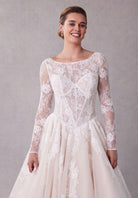 Stelle Wedding Dress - Silhouette Dresses