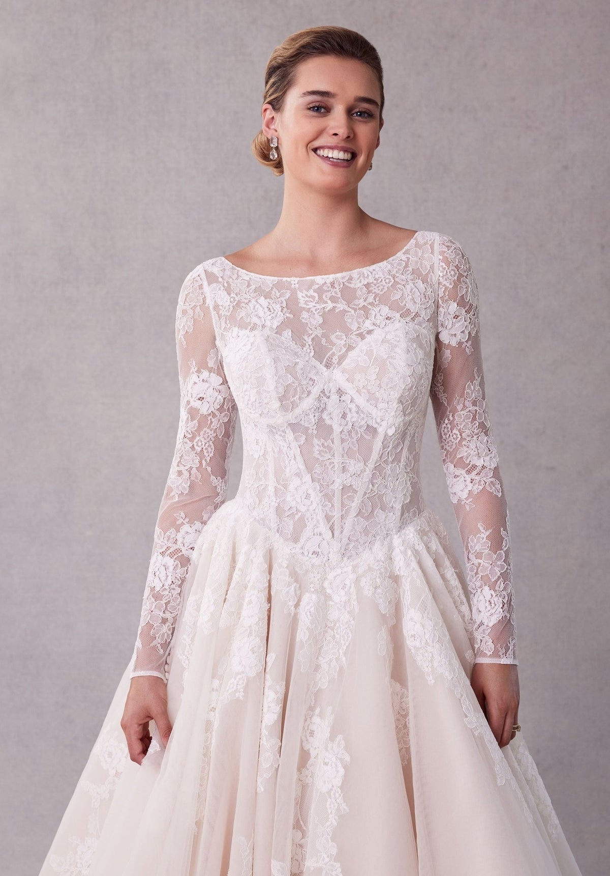 Stelle Wedding Dress - Silhouette Dresses
