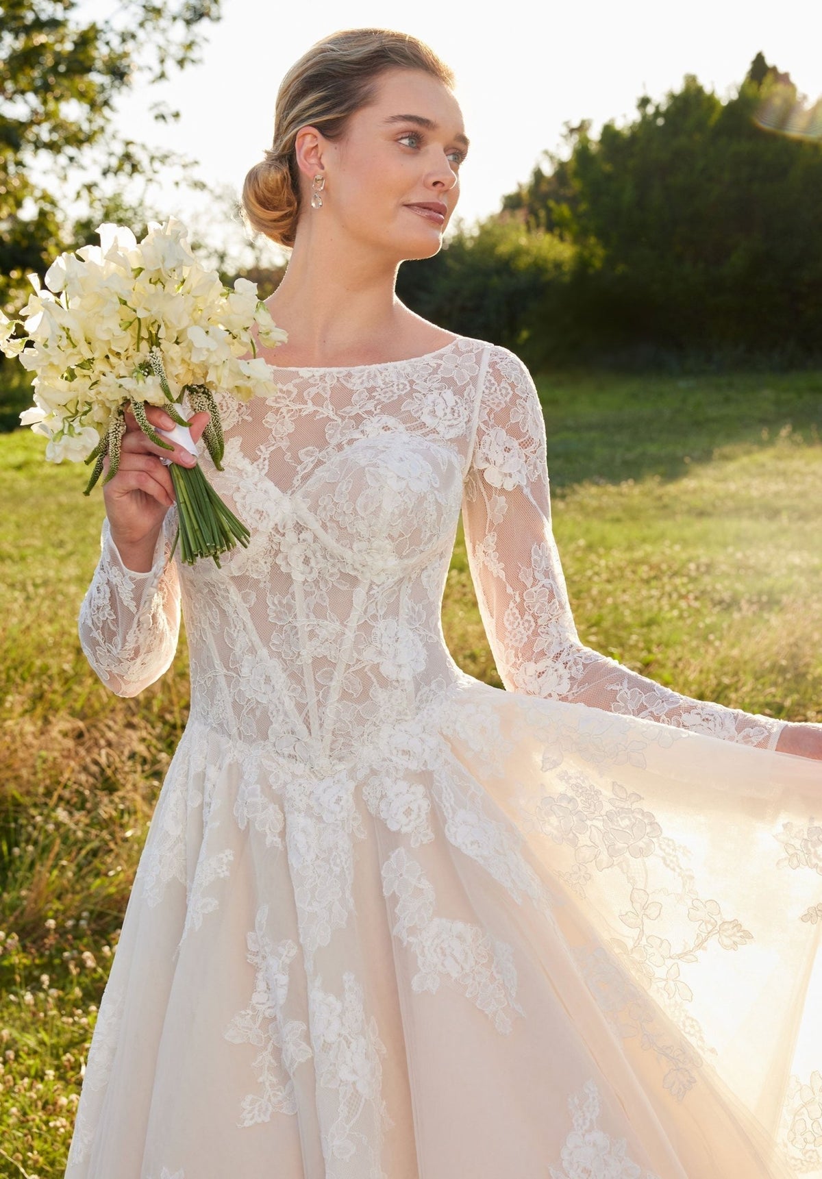 Stelle Wedding Dress - Silhouette Dresses