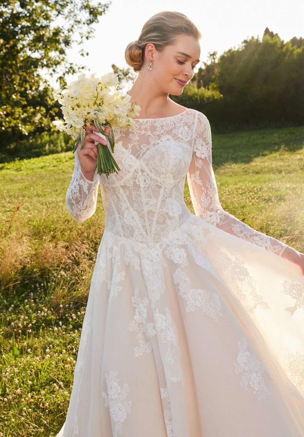 Stelle Wedding Dress - Silhouette Dresses