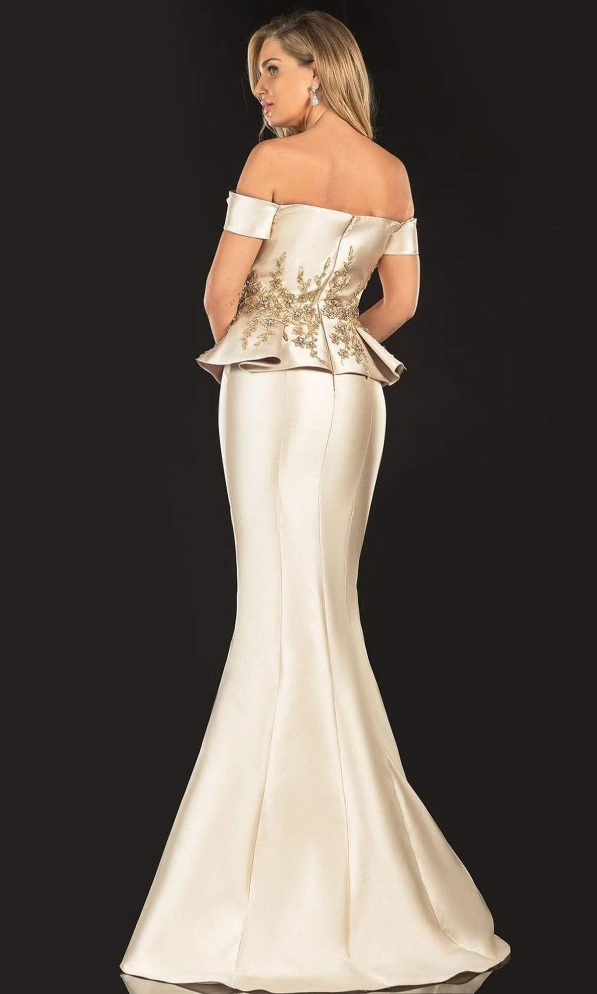 Terani Couture - 2021E2835 Lace Appliqued Fold-Ornate Mermaid Gown