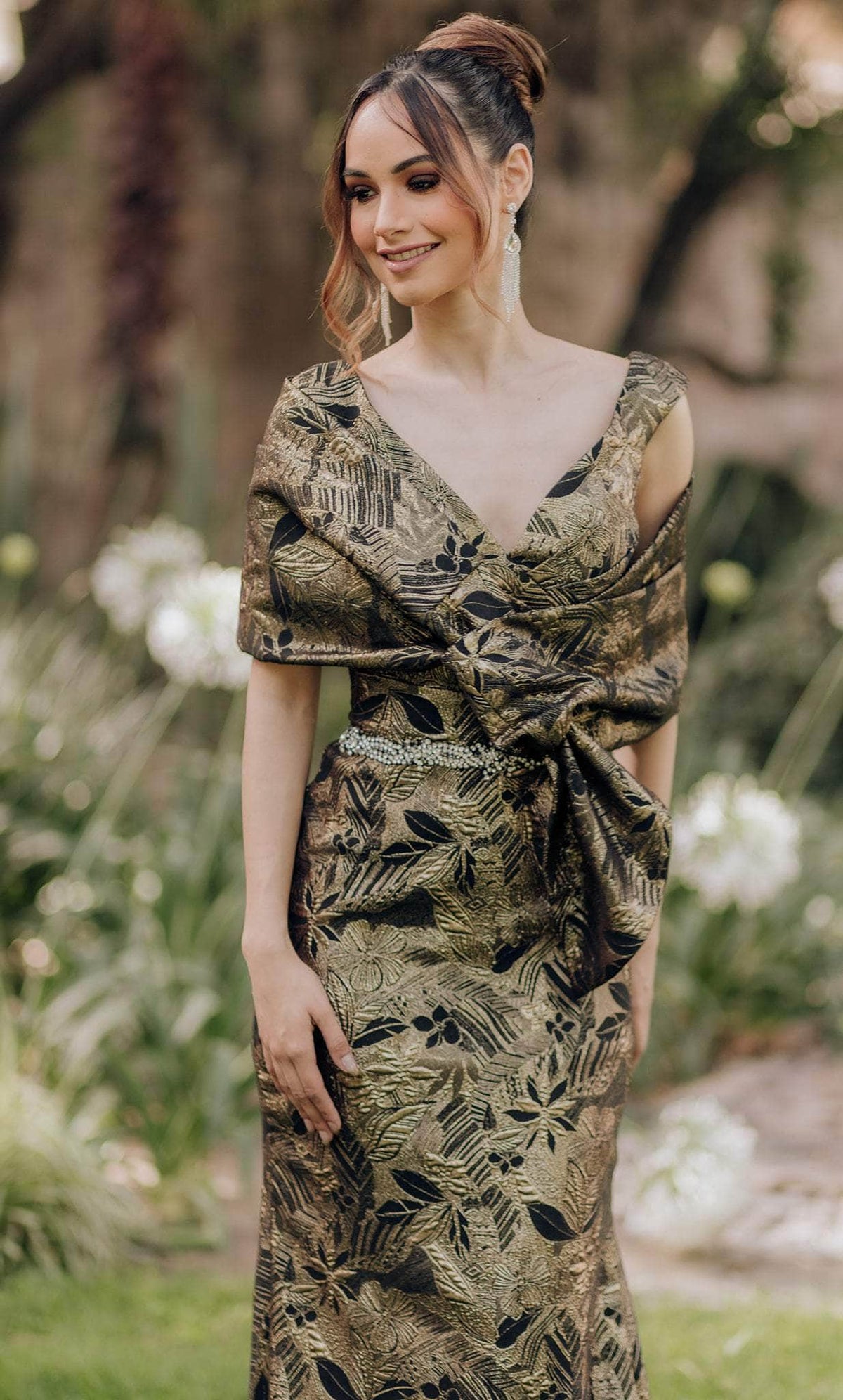 Terani Couture 232M1521 - Sleeveless V-Neck Evening Dress