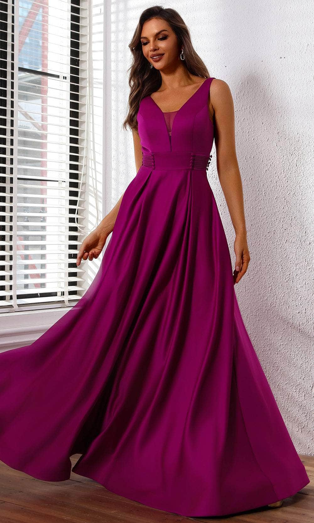 Terani Couture 251P4113 - Box Pleated Skirt Sleeveless Prom Dress - detail view