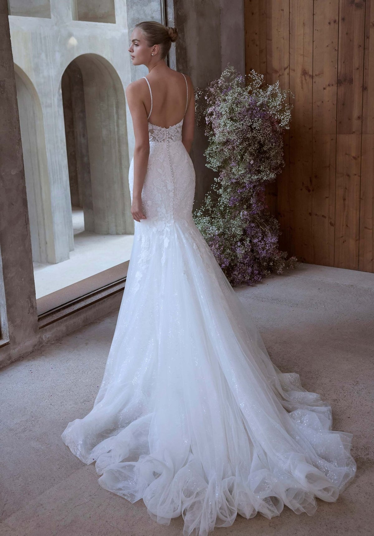 Urania Wedding Dress - Silhouette Dresses