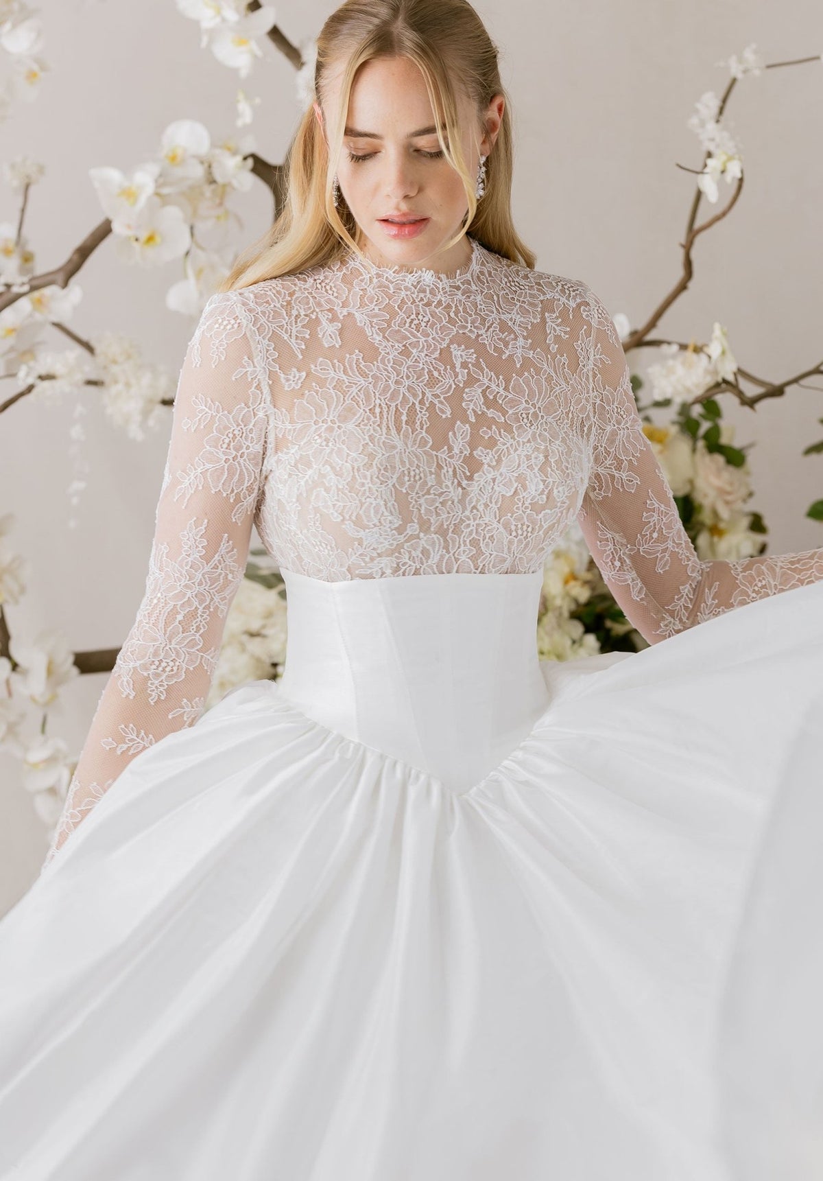 Vittoria Wedding Dress - Silhouette Dresses