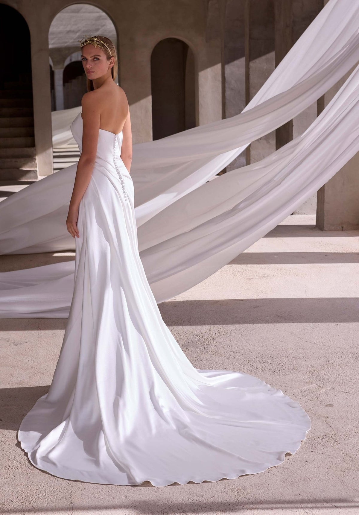 Zenobia Wedding Dress - Silhouette Dresses